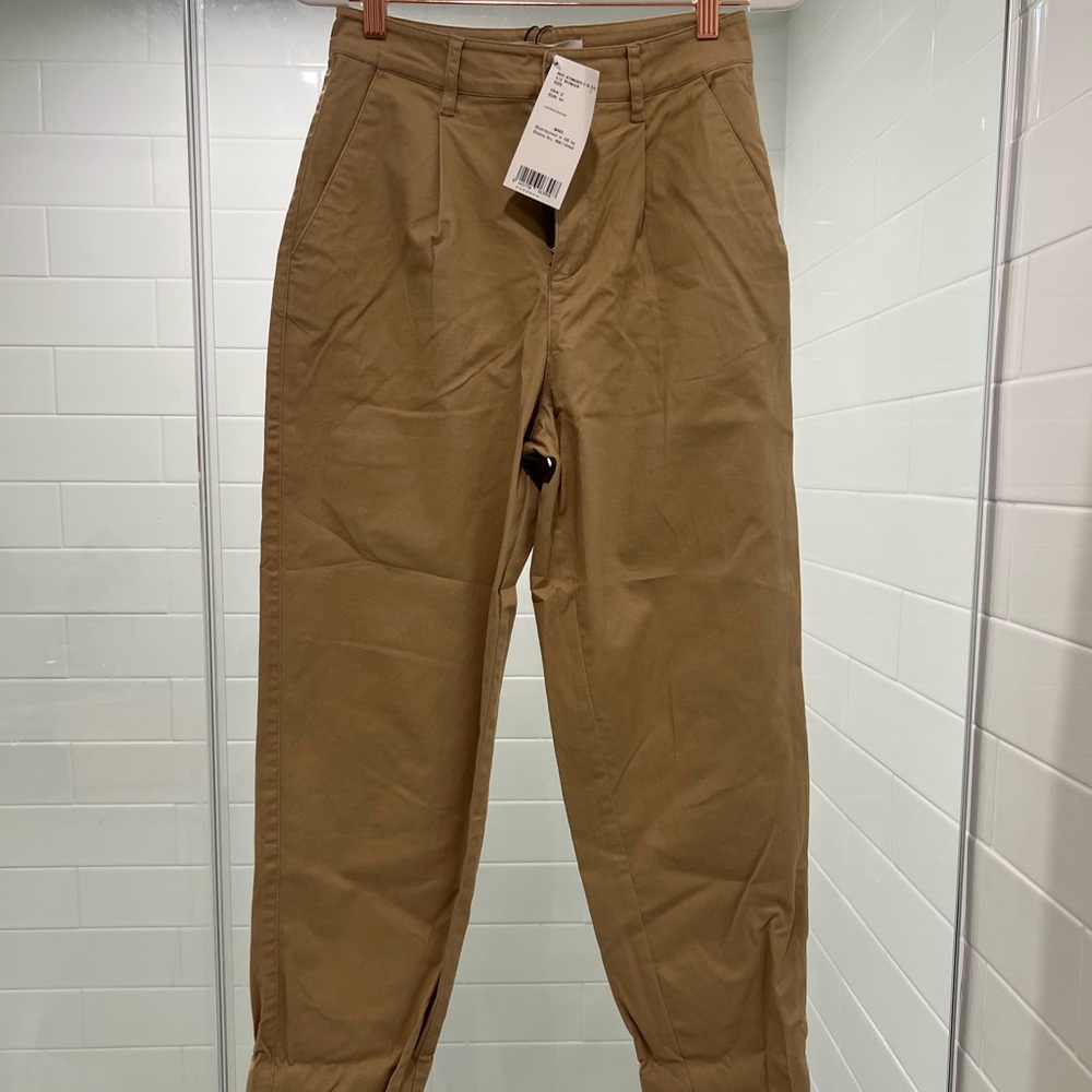 NWT Mango high waisted relaxed fit pants